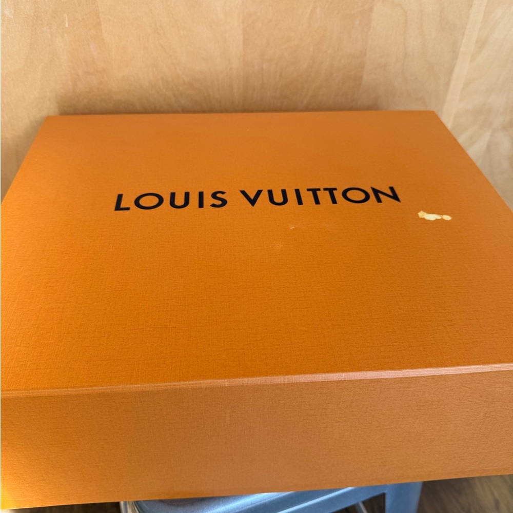 Louis Vuitton Citron Epi Neverfull Tote - Picture 3 of 17